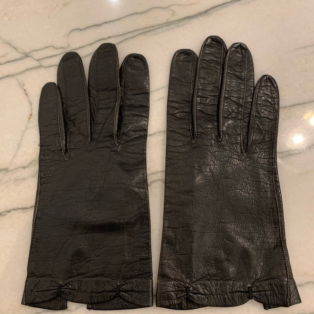 Vintage Leather Gloves
